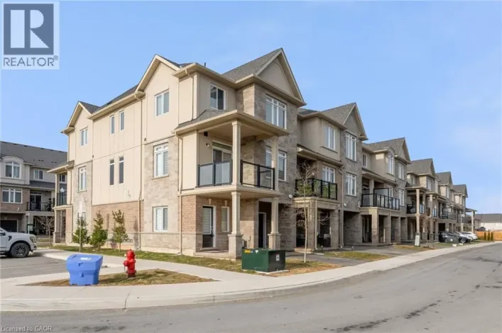 40 ZINFANDEL Drive Unit# 36, Stoney Creek
