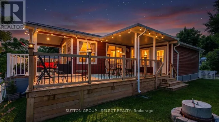 400 - 8685 ROCK GLEN ROAD, Lambton Shores