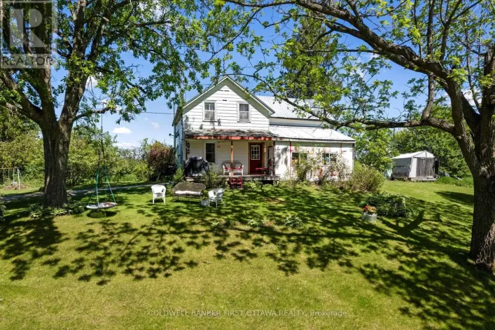 400 BUTTERMILK HILL ROAD, Drummond/North Elmsley