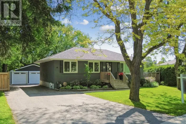 400 HIGHSIDE DRIVE, Milton
