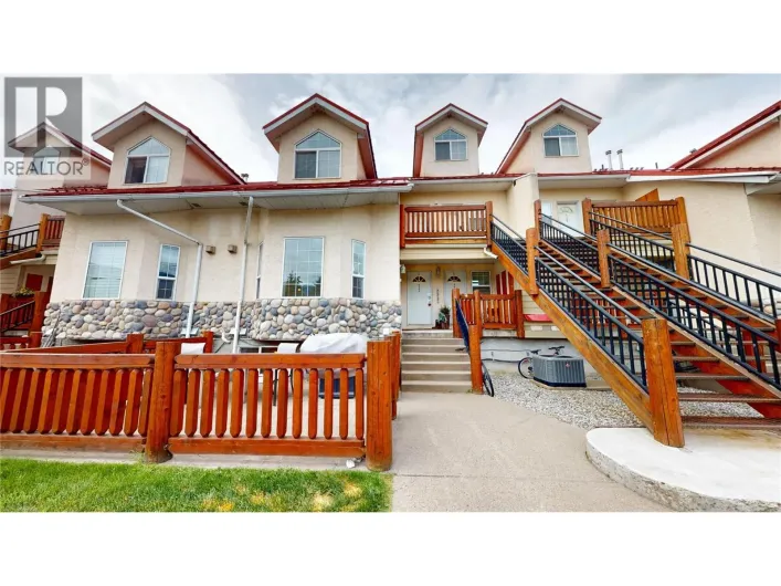 400 Riverside Way Unit# 426, Fernie