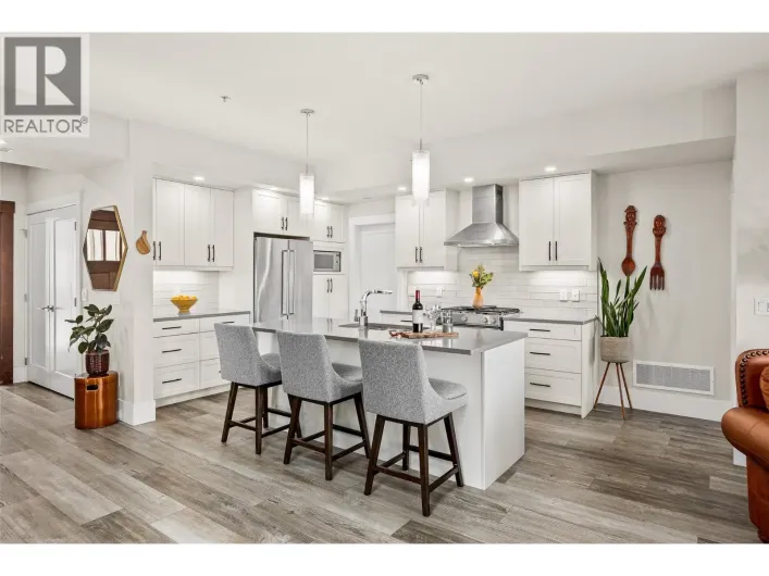 4000 Redstone Crescent Unit# 224, Peachland