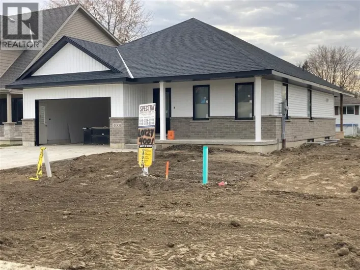 4001 GREENWOOD DRIVE, Petrolia