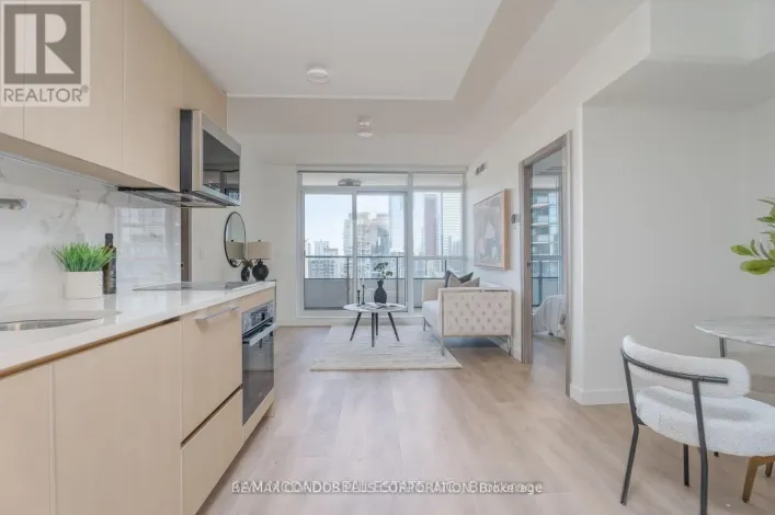 4002 - 38 WIDMER STREET, Toronto