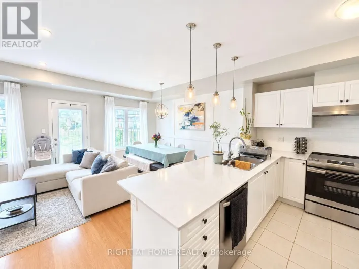 40-03 - 2420 BARONWOOD DRIVE, Oakville