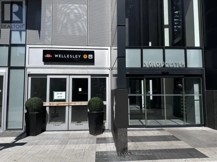 4004 - 3 GLOUCESTER STREET, Toronto