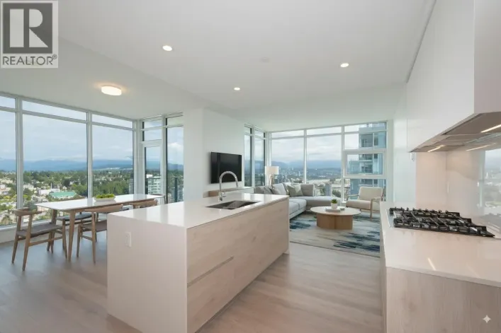 4004 680 QUAYSIDE DRIVE, New Westminster