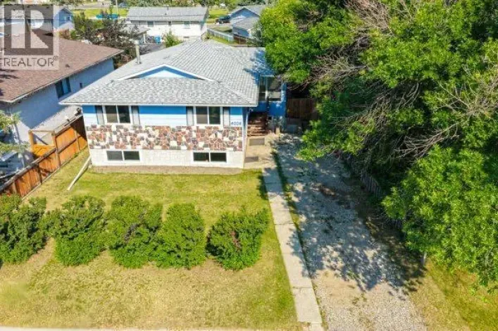 4004 79 Street NW, Calgary