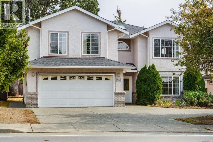 4005 Gordon Head Rd, Saanich