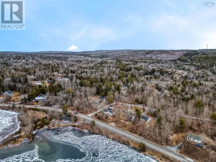 4006 Highway 2, Fletchers Lake