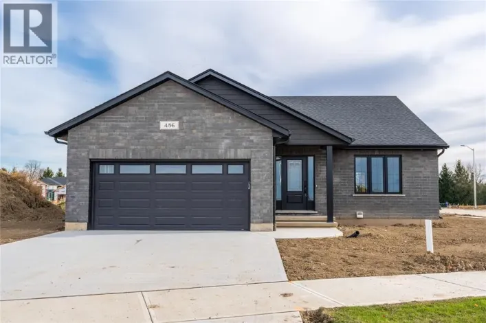 4008 GREENWOOD STREET, Petrolia