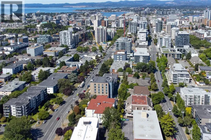 401 1188 Yates St, Victoria