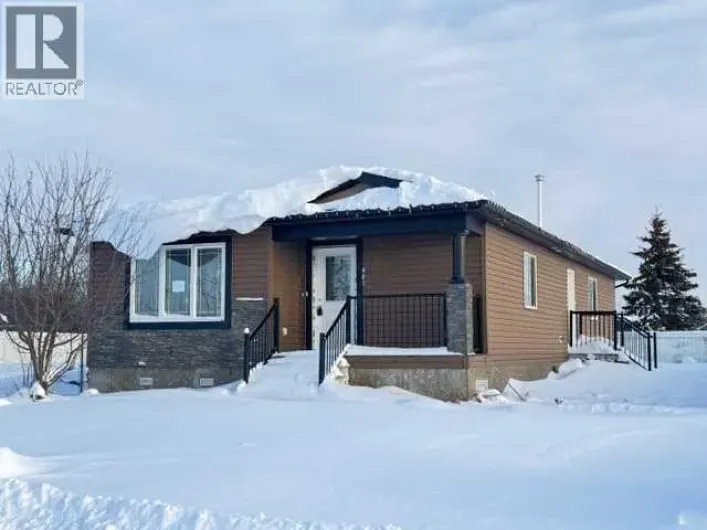 401 12 Street SW, Slave Lake