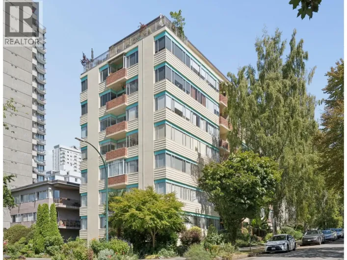 Apartment for sale: 401 1315 CARDERO STREET, Vancouver