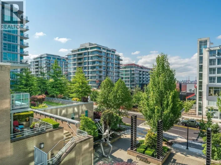 401 138 E ESPLANADE, North Vancouver