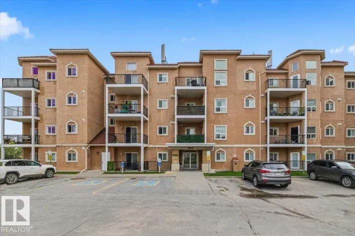 Apartment for sale: #401 13835 155 AV NW, Edmonton