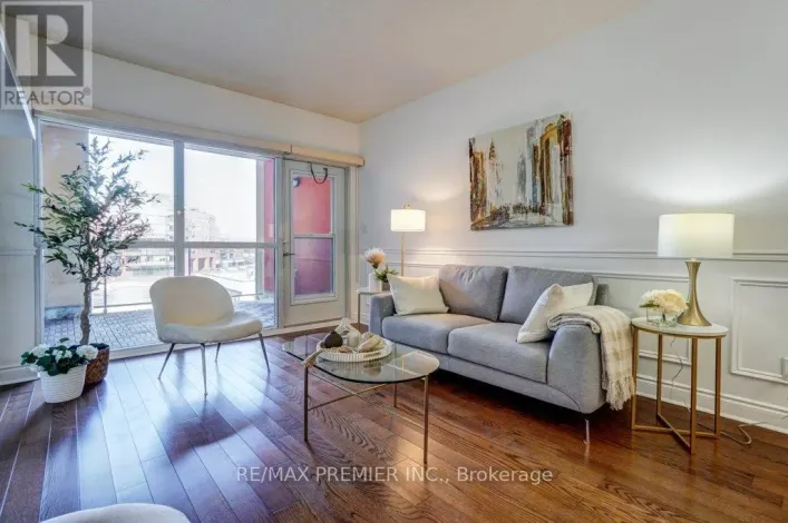 401 - 160 WOODBRIDGE AVENUE, Vaughan