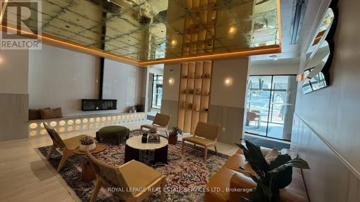 401 - 1660 BLOOR STREET W, Toronto