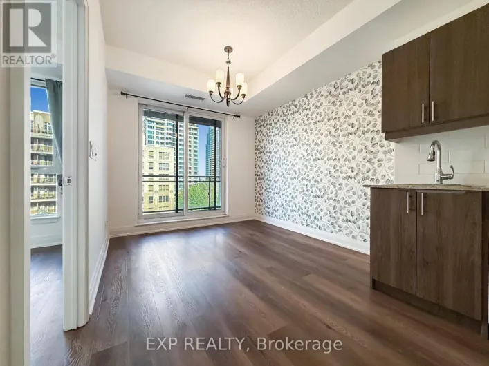 401 - 17 KENASTON GARDENS, Toronto