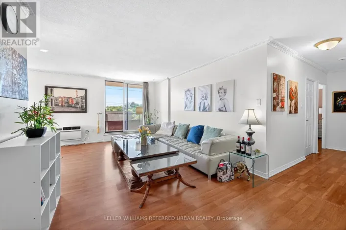 401 - 1881 JANE STREET, Toronto