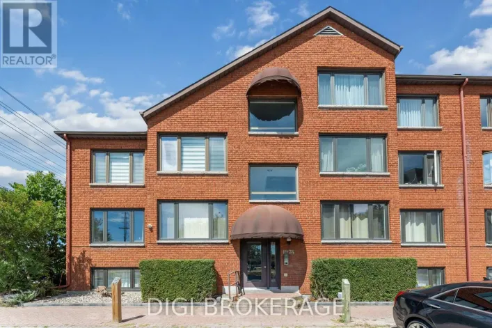 401 - 1974 ST LAURENT BOULEVARD, Ottawa