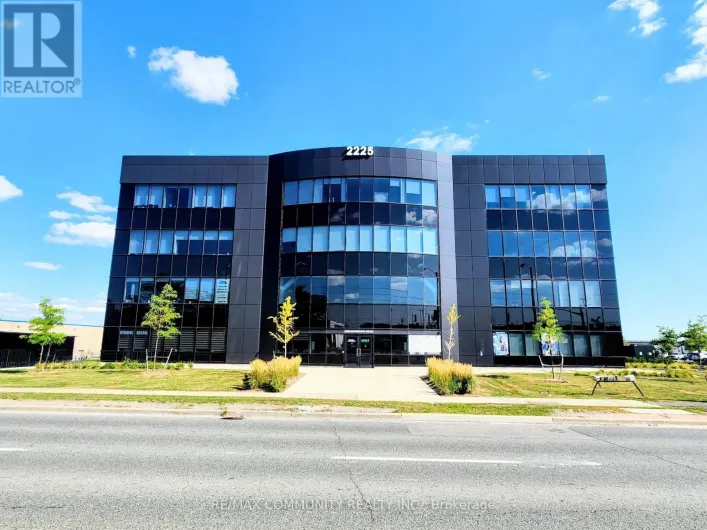 401 - 2225 MARKHAM ROAD, Toronto