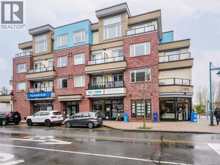 401 2409 Bevan Ave, Sidney
