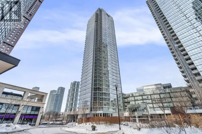 401 - 2916 HIGHWAY 7, Vaughan