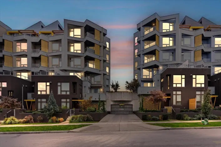 401 32838 LANDEAU PLACE, Abbotsford