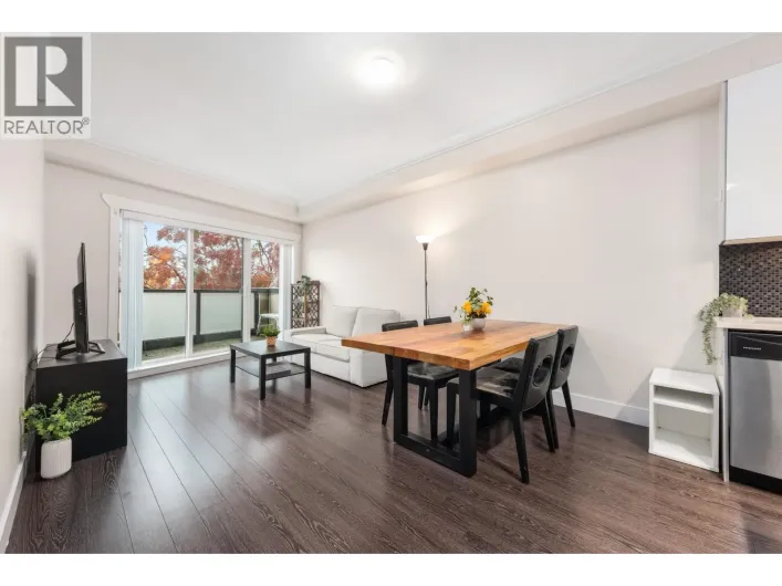 401 3437 KINGSWAY, Vancouver