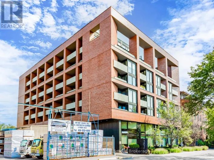 401 - 383 SORAUREN AVENUE, Toronto