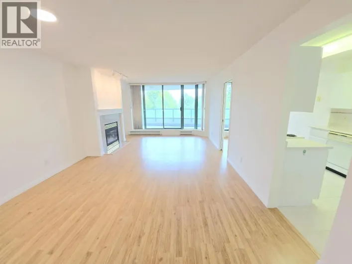 401 5899 WILSON AVENUE, Burnaby