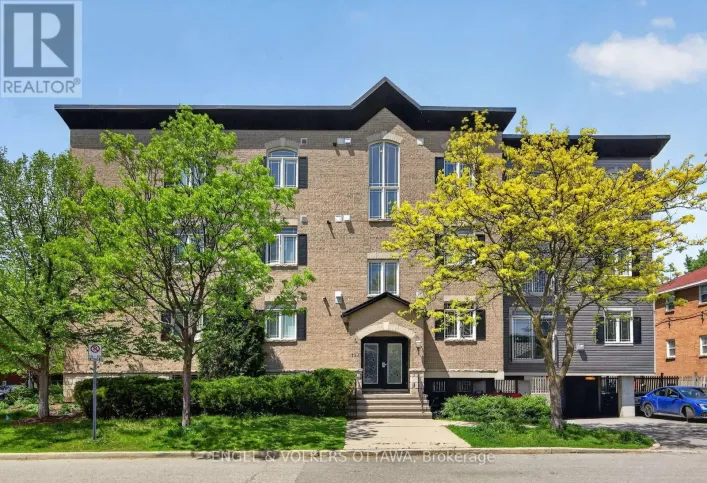401 - 711 CHURCHILL AVENUE, Ottawa