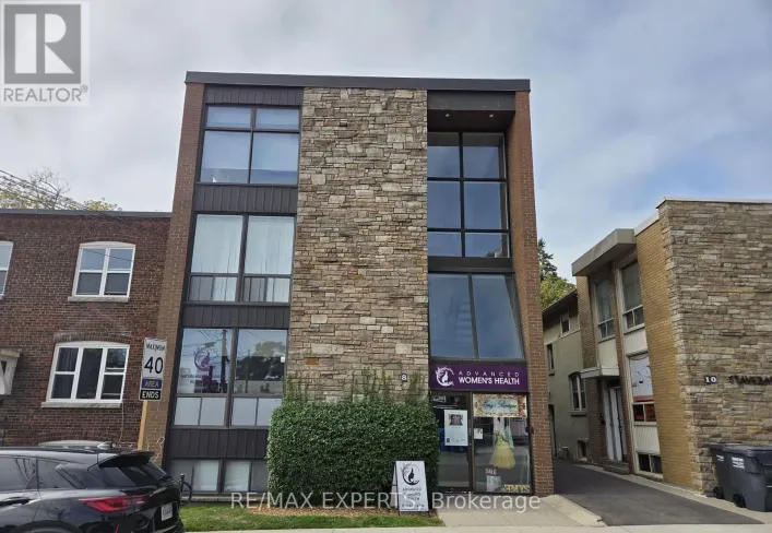 401 - 8 STAVEBANK ROAD N, Mississauga