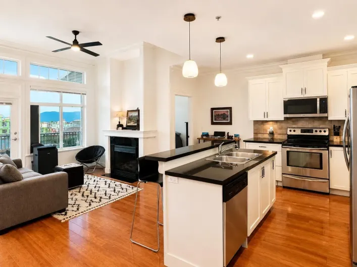 401 9108 MARY STREET|Chilliwack Proper West, Chilliwack