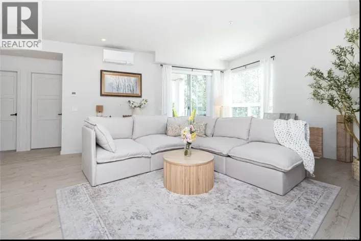 401 958 Pharoah Mews, Langford