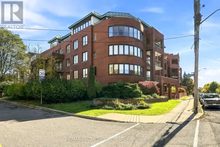 401 - 959 NORTH RIVER ROAD, Ottawa