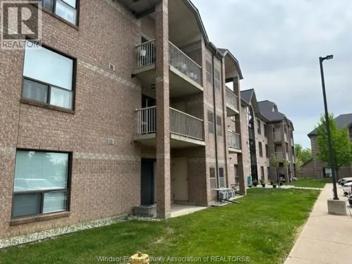 401 GRAND MARAIS ROAD West Unit# 304, Windsor