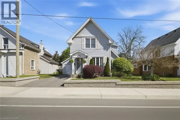401 WEST Street, Simcoe
