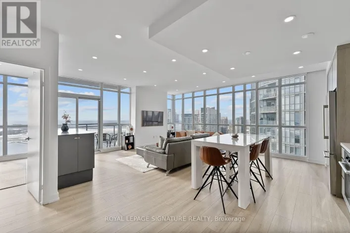 4010 - 15 ICEBOAT TERRACE, Toronto