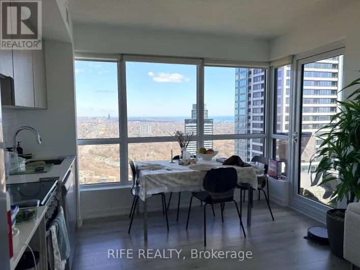 4010 - 395 BLOOR STREET E, Toronto