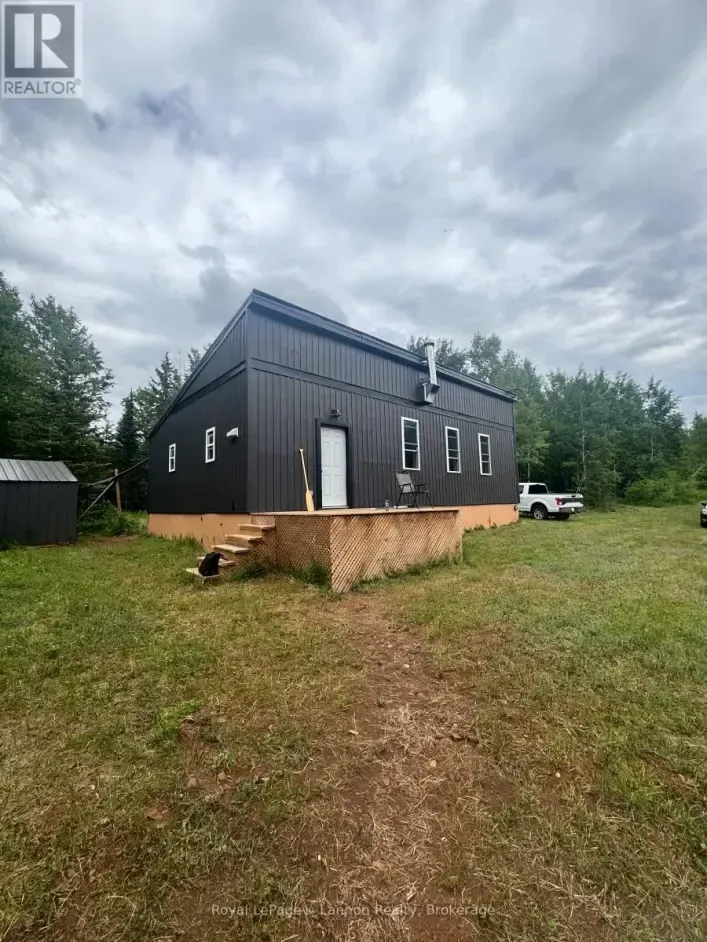 4010 HWY 588 HIGHWAY, Thunder Bay Remote Area