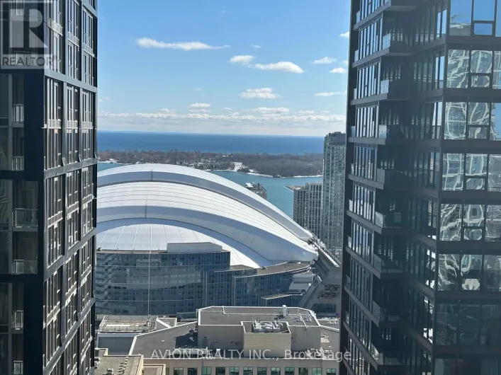 4011 - 125 BLUE JAYS WAY, Toronto