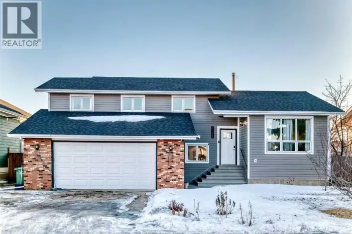 4011 40 Avenue, Ponoka