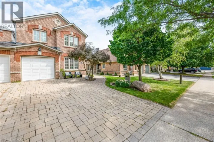 4013 JARVIS Crescent, Burlington