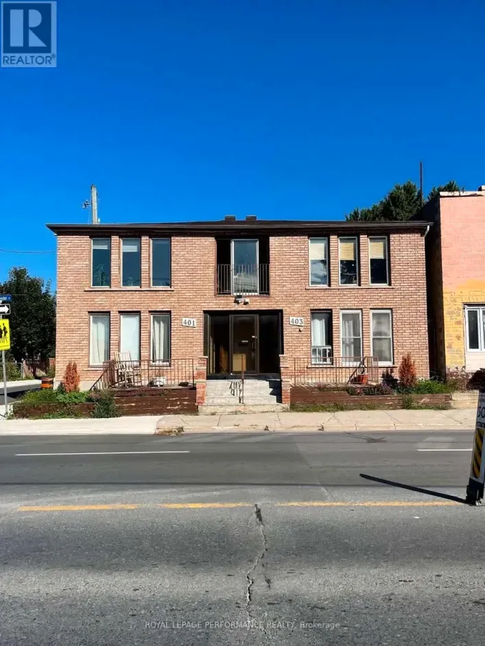 401-403 WATER STREET E, Cornwall