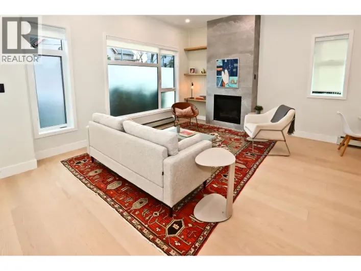 4015 VICTORIA DRIVE, Vancouver