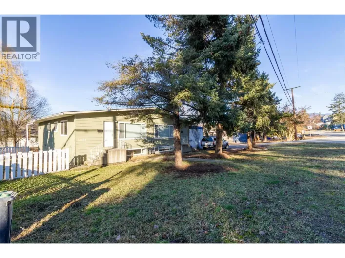 4018 Pleasant Valley Road, Vernon