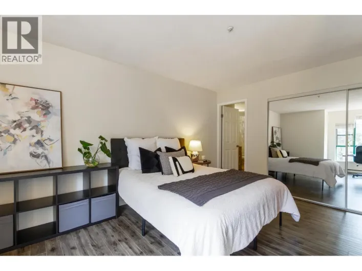 401E 3081 GLEN DRIVE, Coquitlam