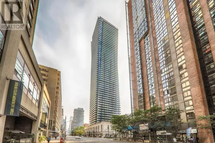 402 - 1080 BAY STREET, Toronto